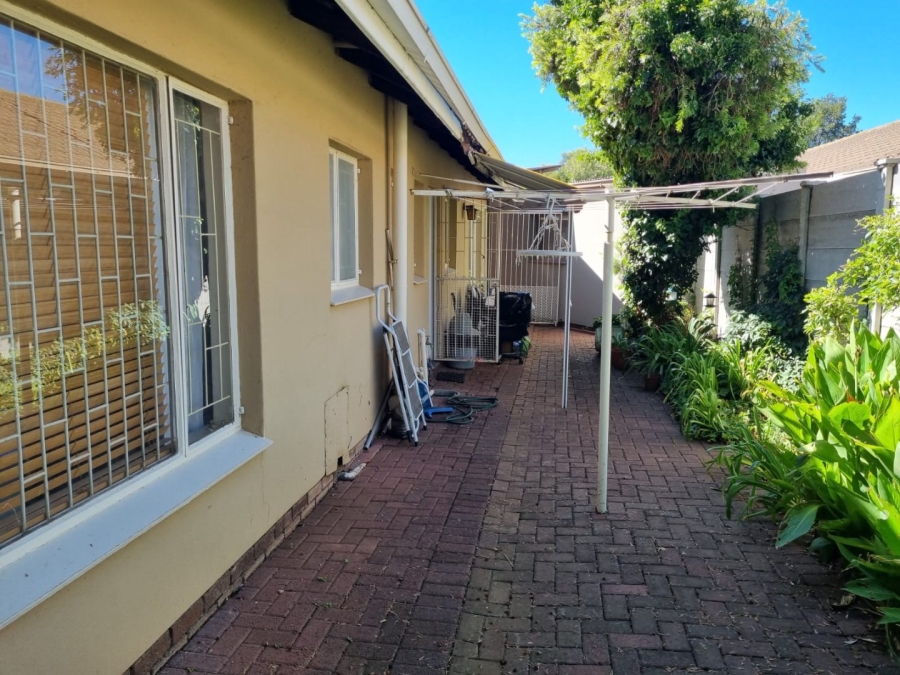 3 Bedroom Property for Sale in Pellissier Free State